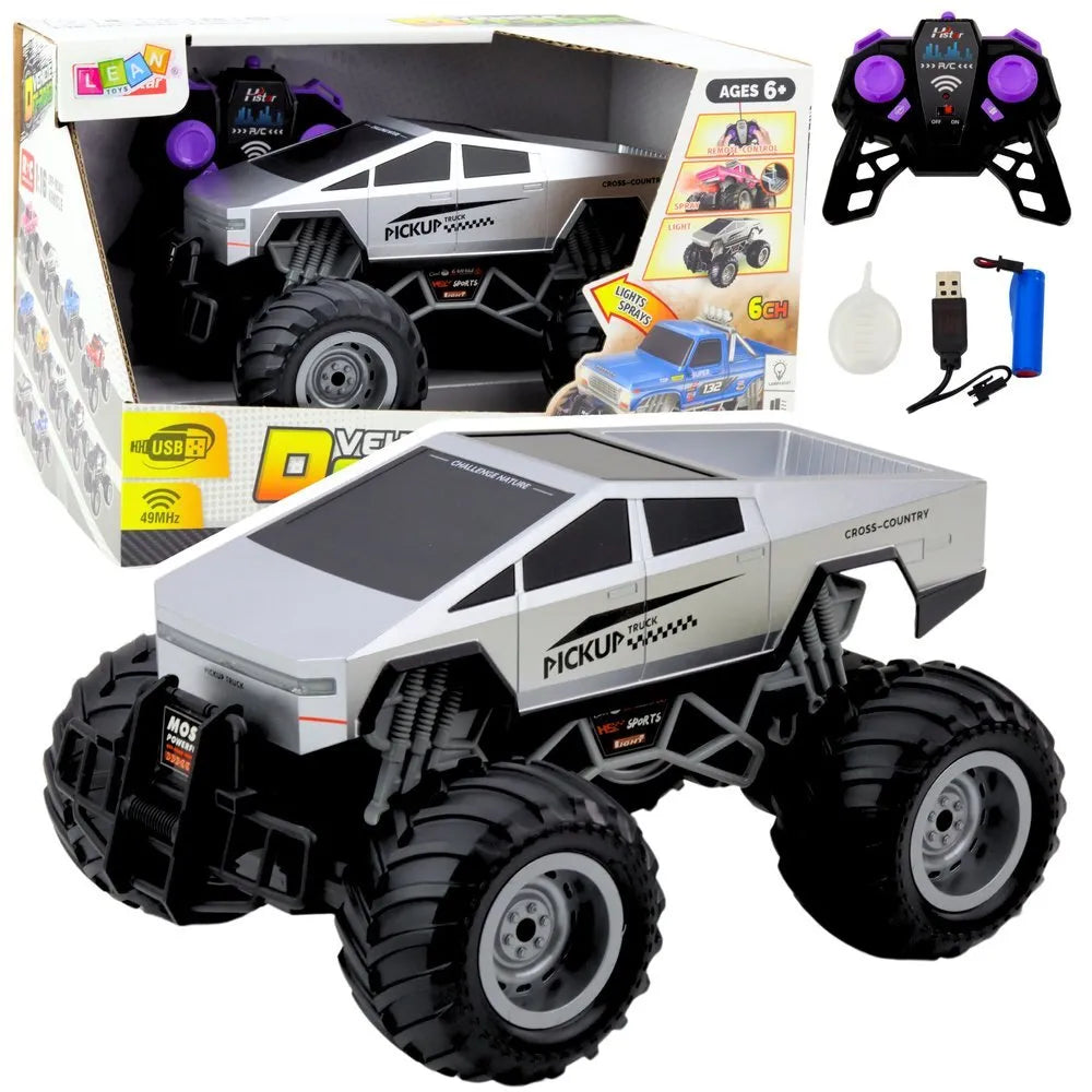 1:16 RC off‑road pickup su dūmais
